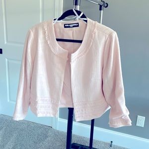 Karl Lagerfeld Cropped Pink Blazer. XL